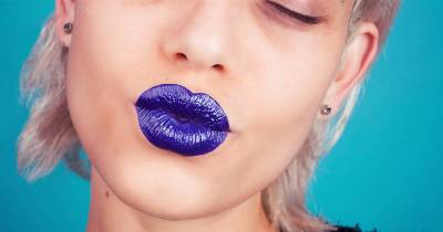 Do You Dare? Black & Blue Lip Color At The Office.