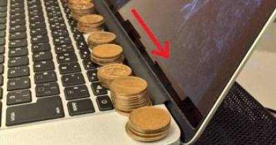 Line Up Coins Over Your Laptop And You Will See The Result After A Few Moments