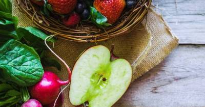Top 9 Best Anti-Aging Foods