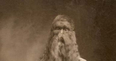 Creepy Vintage Sideshow Pictures