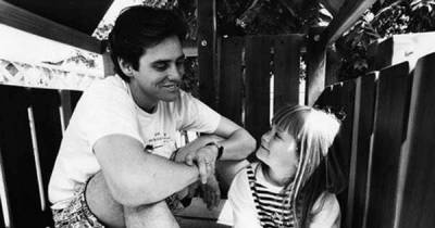 Jim Carrey&rsquo;s Little Girl Is All Grown Up. Here&rsquo;s How She Looks Today...