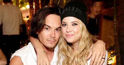 6 Pretty Little Liars Actresses Who Hooked Up With Co-Stars Off Screen