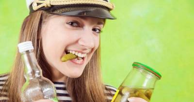 10 Surprising Uses For Pickle Juice