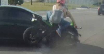 Woman&rsquo;s Foot Ripped Off After Moron Biker Runs Red Light (GRUESOME)
