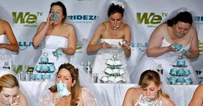 Absolutely WTF Wedding Moments Caught On Camera