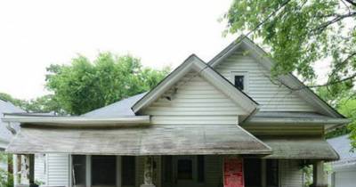 100 Year Old Dilapidated Houses Given New Life - Some Are Completely Unrecognizable
