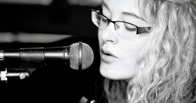 Colorado Jazz Singer Hits The Right Notes, Even Though She Can't Hear Them!