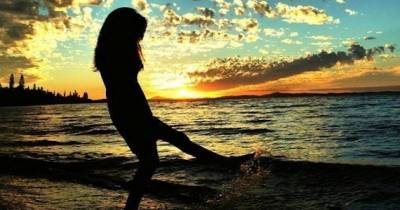 Why Your Life Totally Sucks According To Your Zodiac Sign