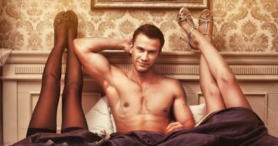 7 People Share What Having A Threesome Is Really Like