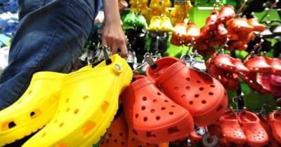 Wearing Crocs Can Be Bad For Your Health