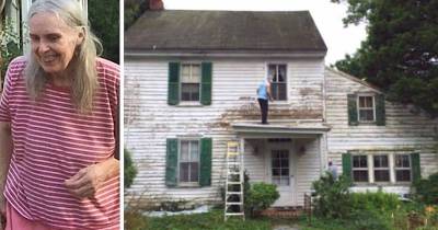 Lonely Neighbor Faces $3K A Day In Violations, Then Catches A Couple Secretly Fixing Her House