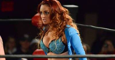 5 Female Superstars WWE Should Bring Back