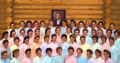 Eye-Popping Facts About Polygamy In The USA That You Should Know