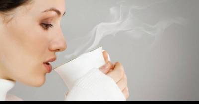 The Unexpected, Awesome Advantages Of Drinking Warm Water.
