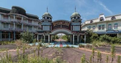 Creepiest Abandoned Theme Park Offers Glimpse Into A Post-Apocalyptic World.