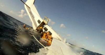 Passenger Films Plane&rsquo;s Remarkable Crash Landing In The Ocean