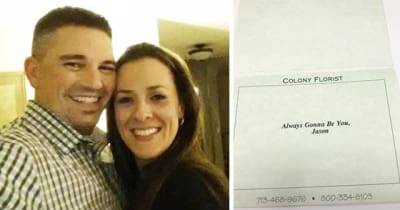 Couple Gets Divorced After 19 Years, Then Husband Sends Ex-Wife A Note About Their Marriage