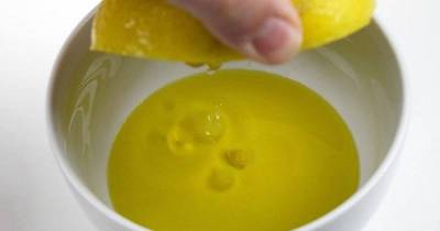 Squeeze 1 Lemon With 1 Spoonful Of Olive Oil And You Will Never Stop Using It!