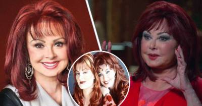 Naomi Judd's Mental Illness And Why She Is Estranged From Wynona