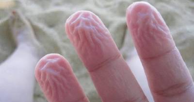 7 Weird Reactions Your Body Does That You Never Knew Were Defense Mechanisms