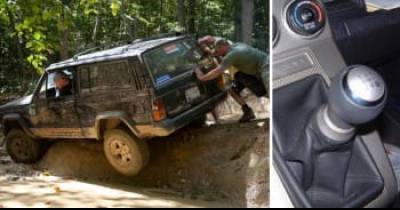 10 Things You Should Never Ever Do In Your Car!
