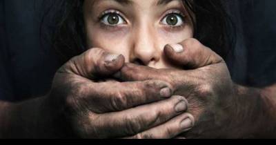 34 People Reveal Their Horrifying Family Secrets
