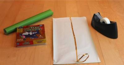 Before You Wrap A Gift, Line The Inside Of The Paper With Ribbon. Here&rsquo;s Why!