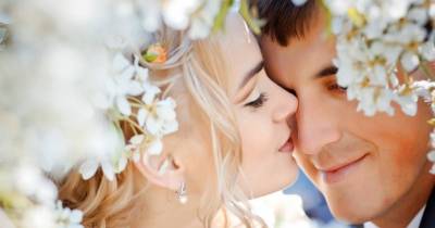 If You Have A Boyfriend With These 9 Beautiful Characteristics, Please Marry Him