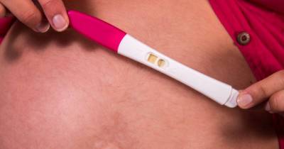 Pregnant Woman Takes Her Positive Pregnancy Tests And Sells Them On Craigslist