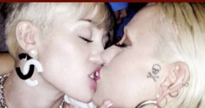 Celebrities You Didn&rsquo;t Know Were Lesbians