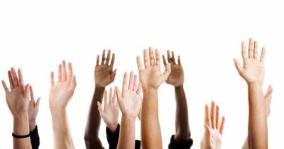 This Is What Your Hand Size Says About Your Personality!