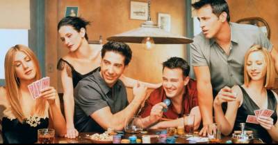 15 Scandals From The Cast Of Friends You Won&rsquo;t Believe