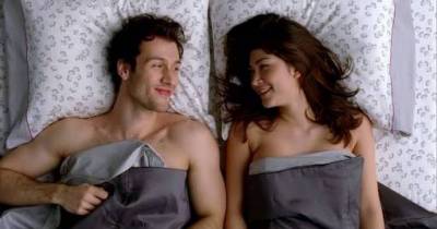 6 Insecurities People Feel While Making Love.