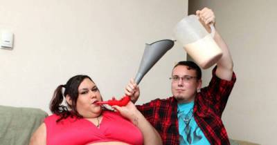 She's Having Her Boyfriend Feed Her Through A Funnel So She Can Become The Fattest Woman On Earth
