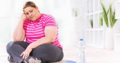 Like A Glass Of Wine? This Is How Many Squats You'll Have To Do To Burn Off The Calories