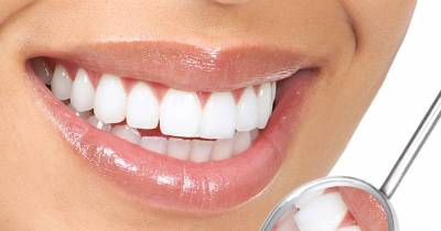 Easiest Methods To Whiten Your Teeth Without Using Chemicals