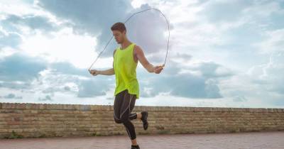The Health Benefits Of Picking Up A Jump Rope