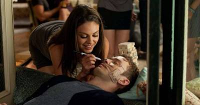 Signs You Should Be Worried About His Female Friends