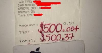 Waiter Receives $500 Tip From A Woman Who Ordered A Bottle Of Water.
