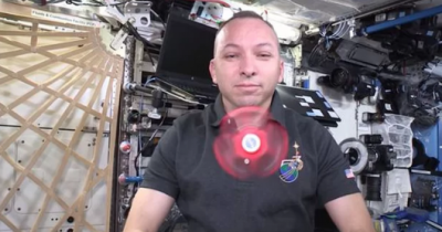 Astronaut Plays With Fidget Spinners In Space To Test Newtons Law Of Motion And It's Awesome