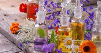 The Best Essential Oils For Skincare
