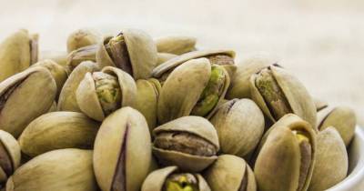 Eat Pistachios For These Healthy Reasons