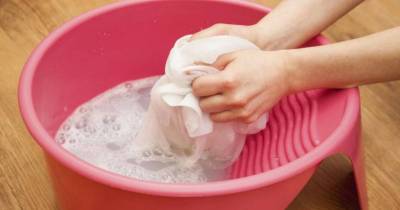 How To Whiten Clothes Without Using Bleach