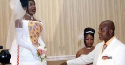 Some Of The Weirdest Wedding Cakes Ever Created