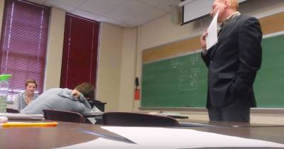 Student Was Forced By Teacher To Answer Call On Speaker In Class And Instantly Regrets It
