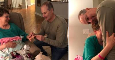 This Man Re-Proposes To His Wife After Cancer Recovery And Showed The Meaning Of True Love