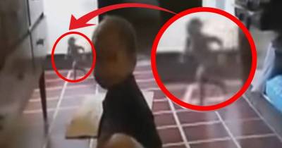 7 Spine-Chilling Pictures Captured In People's Houses.