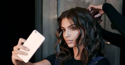 Model Emily Ratajkowski Is Being Bashed For Making Ignorant Post On Instagram