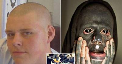 Tattoo Artist Paints His Entire Body Black Including His Eyeballs And Mouth