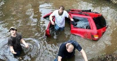 8 People Whose Day Is Going Much Worse Than Yours.
